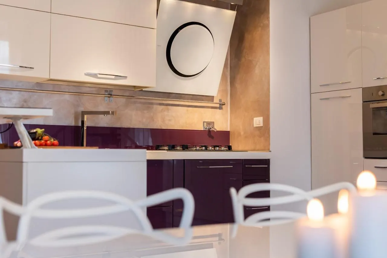 شقة A Design Lover Flat In فلورنس إيطاليا